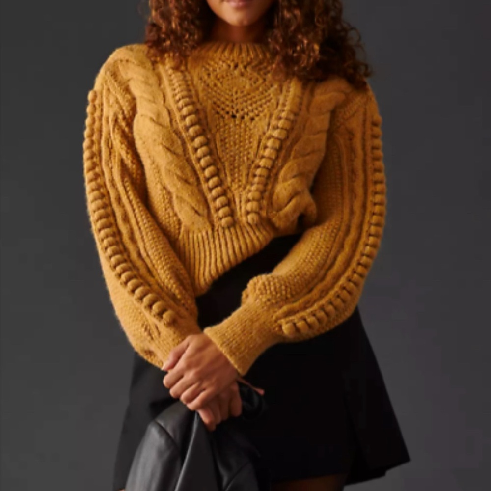 ANTHROPOLOGIE • CABLE KNIT TEXTURED CROPPED SWEATER • SIZE MEDIUM • EUC